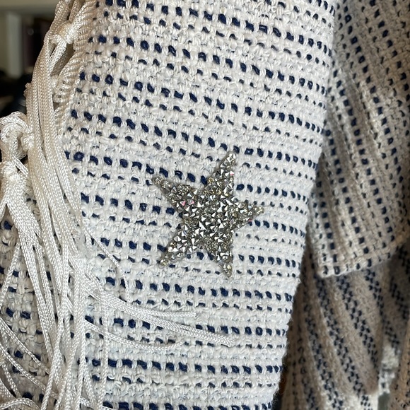 Lucia’s Sarto White and navy fringe sweater jacket with silver rhinestone stars - Picture 12 of 13